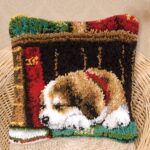 broderie de tapis sur l'oreiller