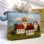 trousse à maquillage avec broderie de tapis