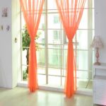 tulle sur la fenêtre