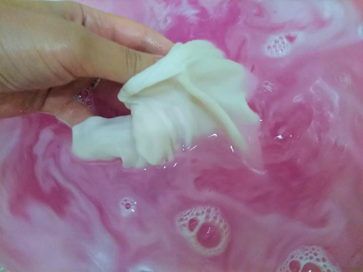 como branquear tecido com permanganato de potássio